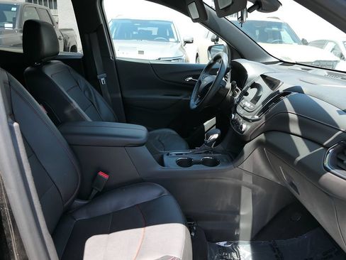 Used 2023 Chevrolet Equinox RS w/ RS Leather Package FWD image 27