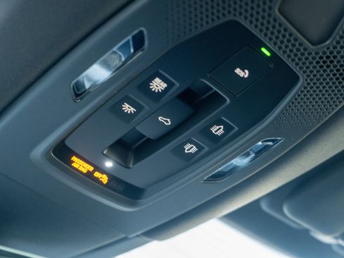 New 2026 Porsche Cayenne image 32