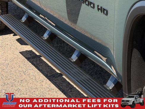 Used 2026 Chevrolet Silverado 2500 LTZ w/ LTZ Plus Package AWD/4WD image 7