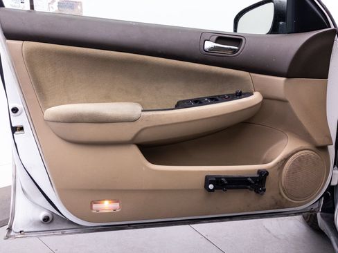 Used 2007 Honda Accord LX image 9
