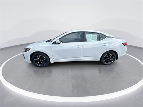New 2025 Nissan Sentra SV image 5