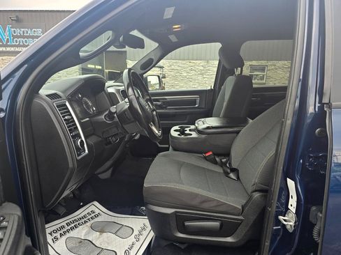 Used 2022 RAM 1500 Classic Warlock AWD/4WD image 12