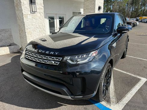 Used 2017 Land Rover Discovery HSE Luxury image 10