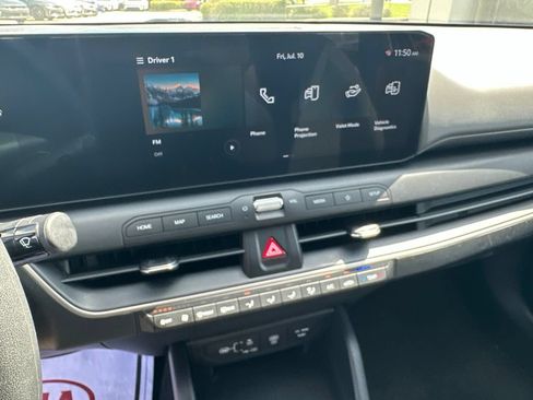 Used 2025 Kia K4 FWD image 20