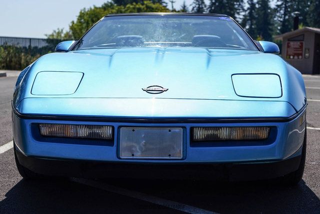 Used 1988 Chevrolet Corvette Convertible RWD image 13