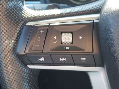 Used 2022 Mitsubishi Outlander ES FWD image 12