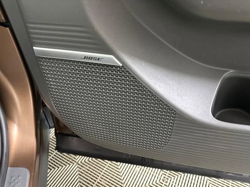 Used 2024 Hyundai Santa Fe Limited image 29