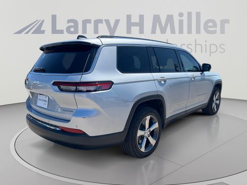Used 2022 Jeep Grand Cherokee L Limited RWD image 5