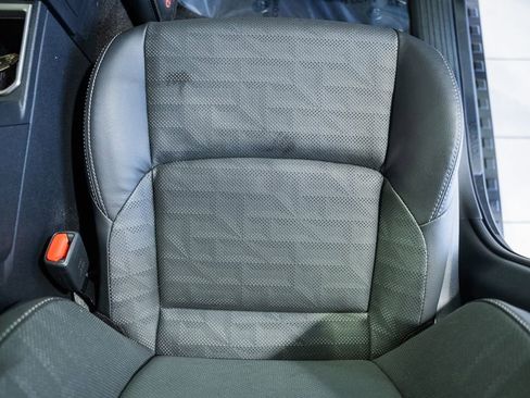 Used 2025 Toyota 4Runner TRD Off-Road Premium w/ Tow Technology Package AWD/4WD image 36