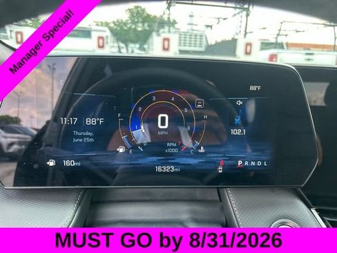 Used 2025 Chevrolet Equinox LT w/ Safety and Technology Package FWD image 19