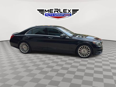 Used 2015 Mercedes-Benz S 550 4MATIC Sedan w/ Sport Package image 9