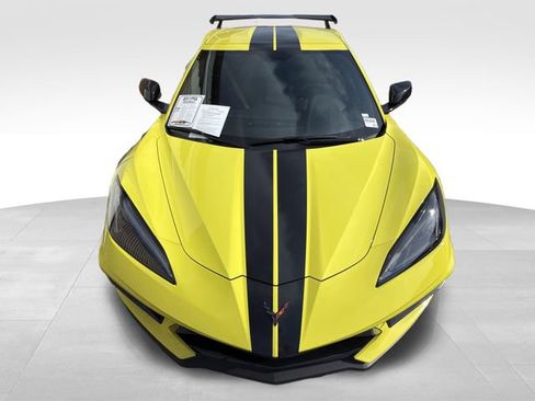 Used 2021 Chevrolet Corvette Stingray Coupe w/ Z51 Performance Package RWD image 7