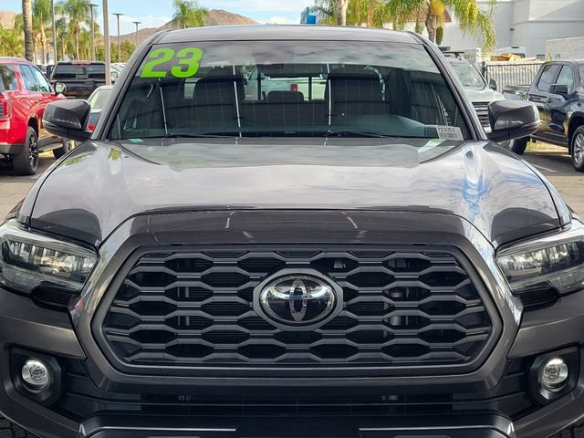 Used 2023 Toyota Tacoma TRD Off-Road w/ Black Out Package (TMS) AWD/4WD image 29