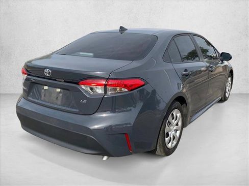 Used 2026 Toyota Corolla LE FWD image 5