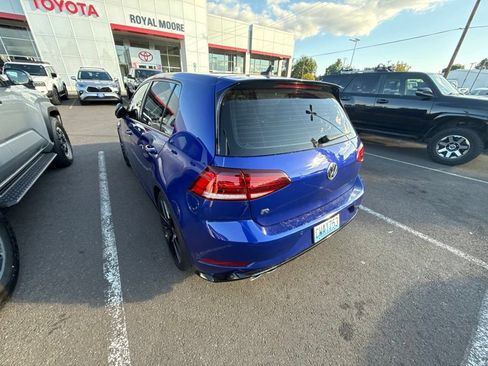 Used 2019 Volkswagen Golf R 4-Door AWD/4WD image 7