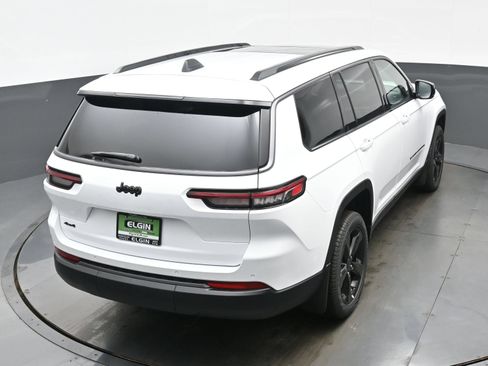 New 2026 Jeep Grand Cherokee L Limited w/ Limited Altitude Package AWD/4WD image 26