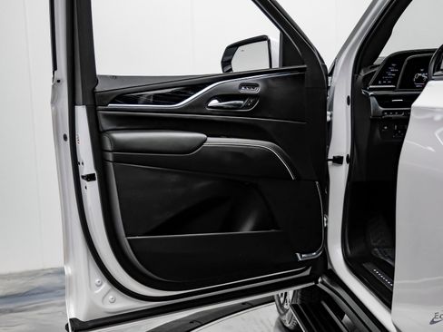 Used 2023 Cadillac Escalade V image 83