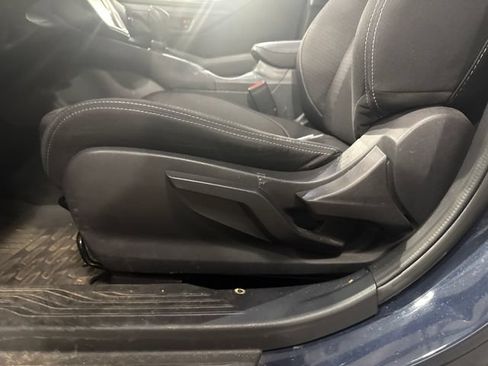 Used 2019 Subaru Outback 2.5i Limited AWD/4WD image 8
