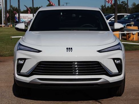 New 2026 Buick Envista Preferred w/ Advanced Safety Package image 2