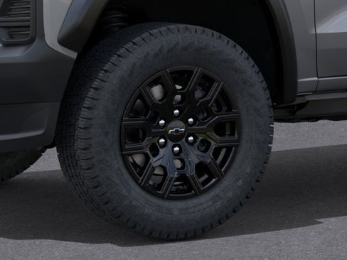 New 2026 Chevrolet Colorado Trail Boss AWD/4WD image 9