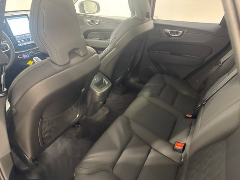 Certified 2026 Volvo XC60 B5 Plus AWD/4WD image 21