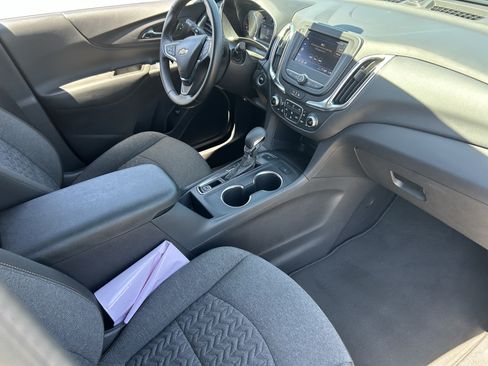 Used 2024 Chevrolet Equinox LT AWD/4WD image 13