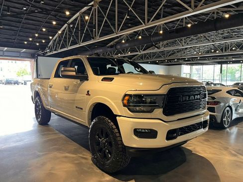 Used 2022 RAM 3500 Limited AWD/4WD image 7
