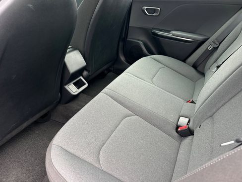 Certified 2025 Kia K4 LXS image 12