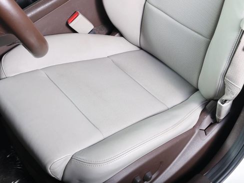 Used 2014 Cadillac ATS Luxury w/ Driver Awareness Package image 30