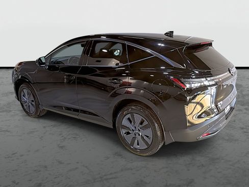 New 2026 Nissan Murano SL w/ Comfort Package AWD/4WD image 2