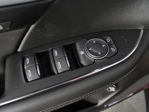 New 2026 Buick Envision Avenir image 17