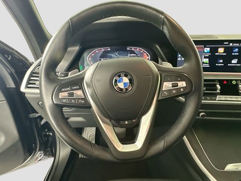 Used 2022 BMW X5 xDrive40i w/ Climate Comfort Package image 12