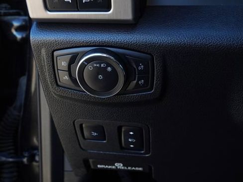 Used 2020 Ford F250 Platinum w/ FX4 Off-Road Package image 20