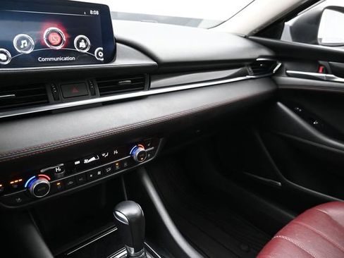 Used 2021 MAZDA MAZDA6 Carbon Edition FWD image 28