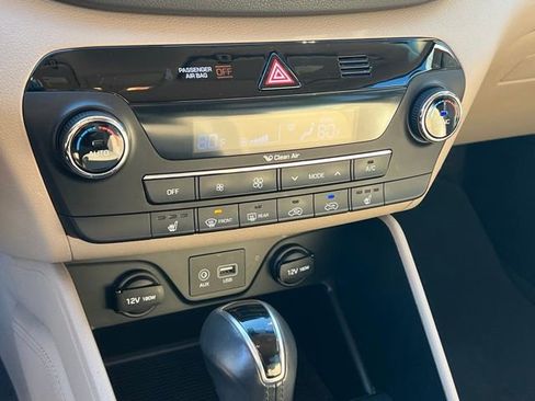 Used 2016 Hyundai Tucson Limited FWD image 17
