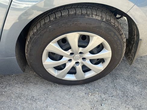 Certified 2024 Toyota Corolla LE AWD/4WD image 23