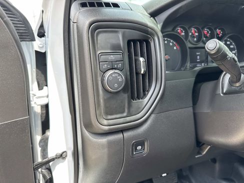 Used 2025 Chevrolet Silverado 1500 W/T RWD image 19