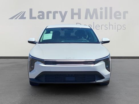 Used 2025 Kia K4 FWD image 3