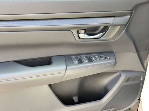 Used 2024 Honda CR-V EX image 13