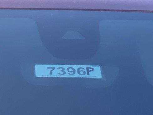 Used 2022 Chevrolet Silverado 2500 LTZ w/ LTZ Premium Package image 34