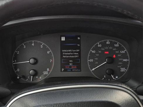 Used 2024 Toyota Corolla Cross LE FWD image 29