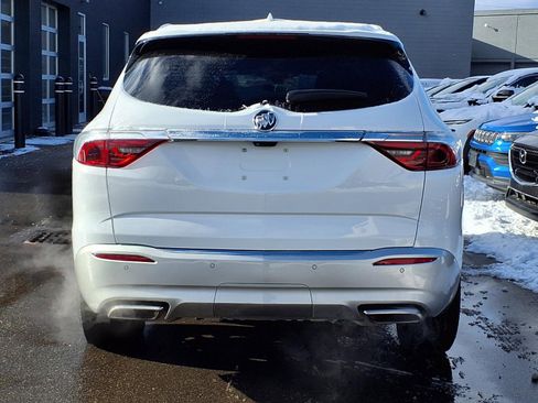 Used 2024 Buick Enclave Premium image 22