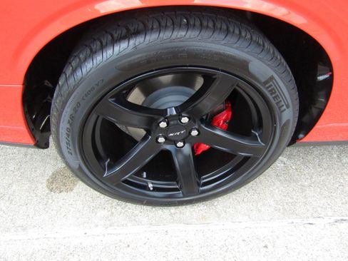 Used 2022 Dodge Challenger SRT Hellcat w/ Plus Package image 14