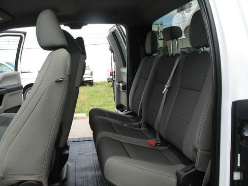Used 2018 Ford F150 XL w/ Equipment Group 101A Mid AWD/4WD image 30