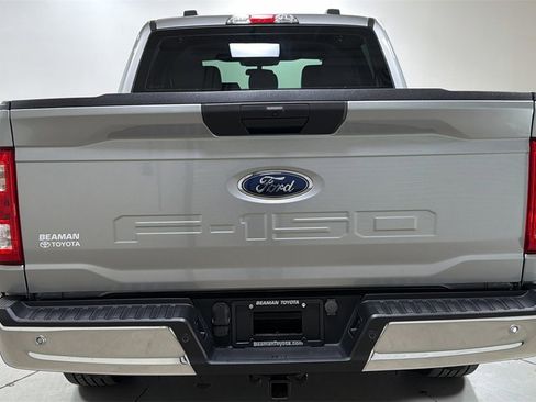Used 2023 Ford F150 XL w/ Trailer Tow Package image 4