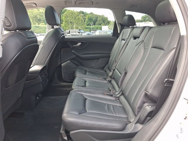 Used 2018 Audi Q7 3.0T Premium Plus AWD/4WD image 18