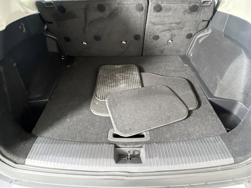 Used 2021 Nissan Rogue SV image 23