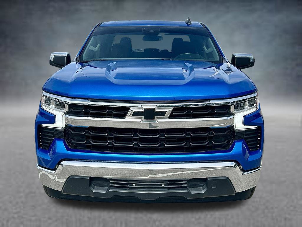 Used 2023 Chevrolet Silverado 1500 LT RWD image 2