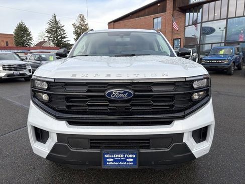 New 2025 Ford Expedition Max Active image 8