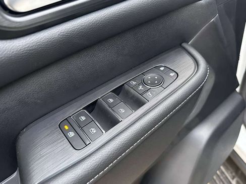 New 2026 Nissan Armada PRO-4X w/ Captain's Chari Seat Package image 20